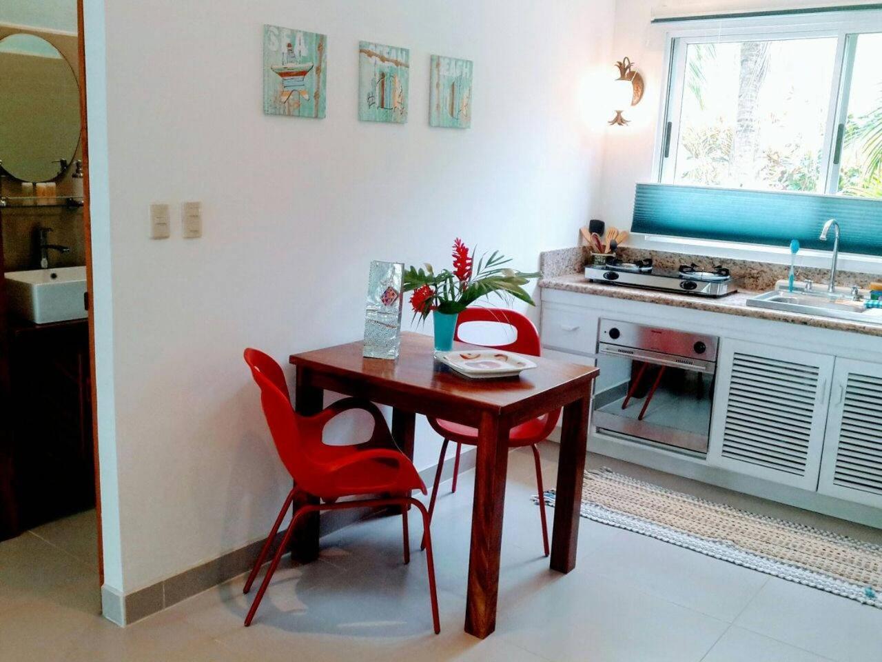 Down By The Sea, The Beachfront Apartment Puerto Coyote Exterior foto